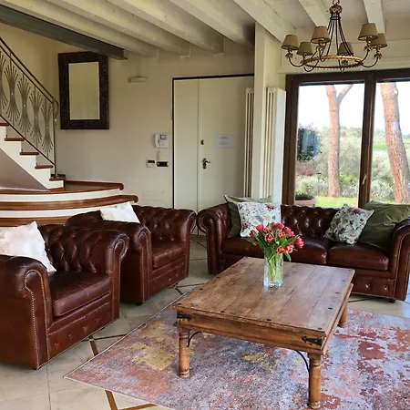 Rolls - Porzione Di Con Piscina,giardino E Parcheggi Villa Riccione