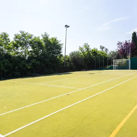 Vila Rolls - Porzione Di Con Piscina,giardino E Parcheggi *