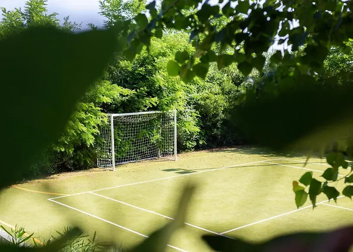 Rolls - Porzione Di Con Piscina,giardino E Parcheggi *